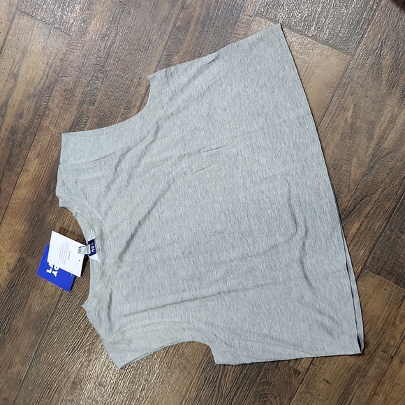 JoyLab Tops - NWT LIGHT GRAY CROP TOP